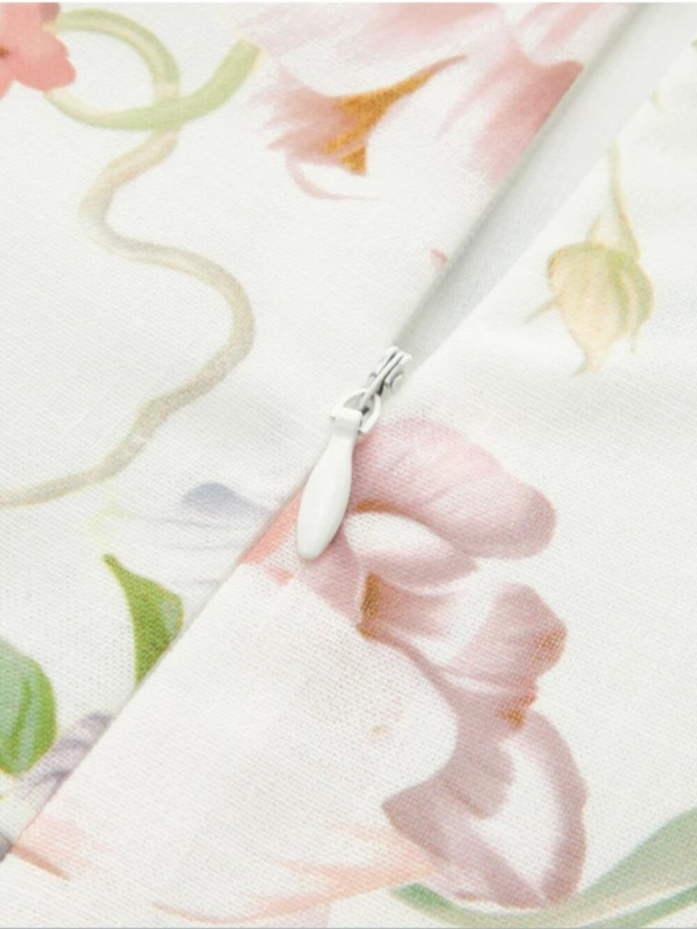 Commense White Floral Maxi Dress with Green Piping - Picture 4 of 5